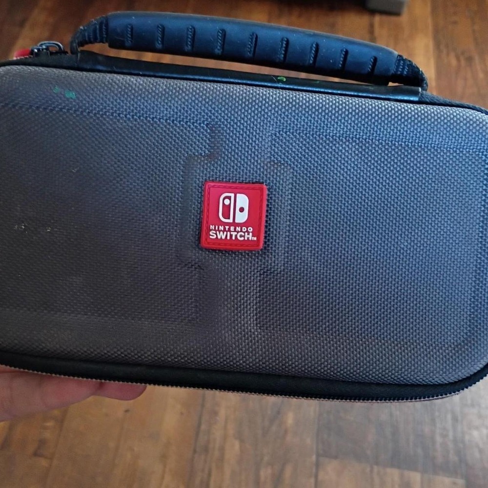 Nintendo Switch Hard Shell Carrying Case Gray Travel Storage Bag Game Holder